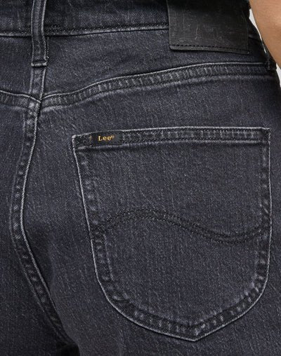 Carol Short Jeans in Evening Dark