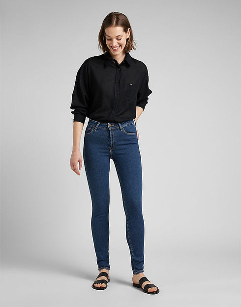 Lee Women's Foreverfit Jeans In Clean Riley