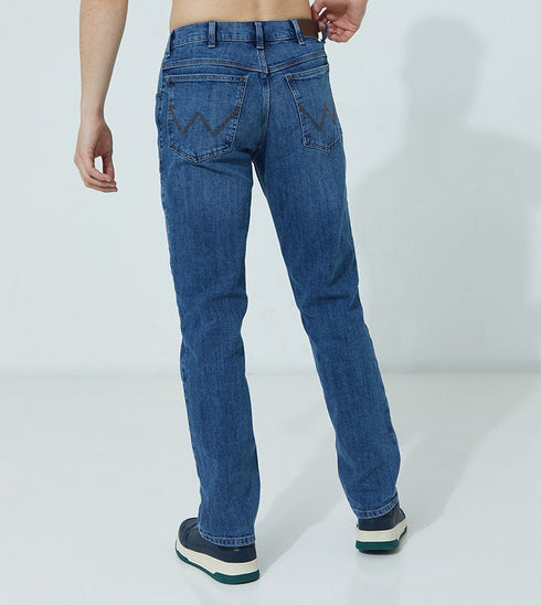 Straight Fit Jeans In Mid Stone